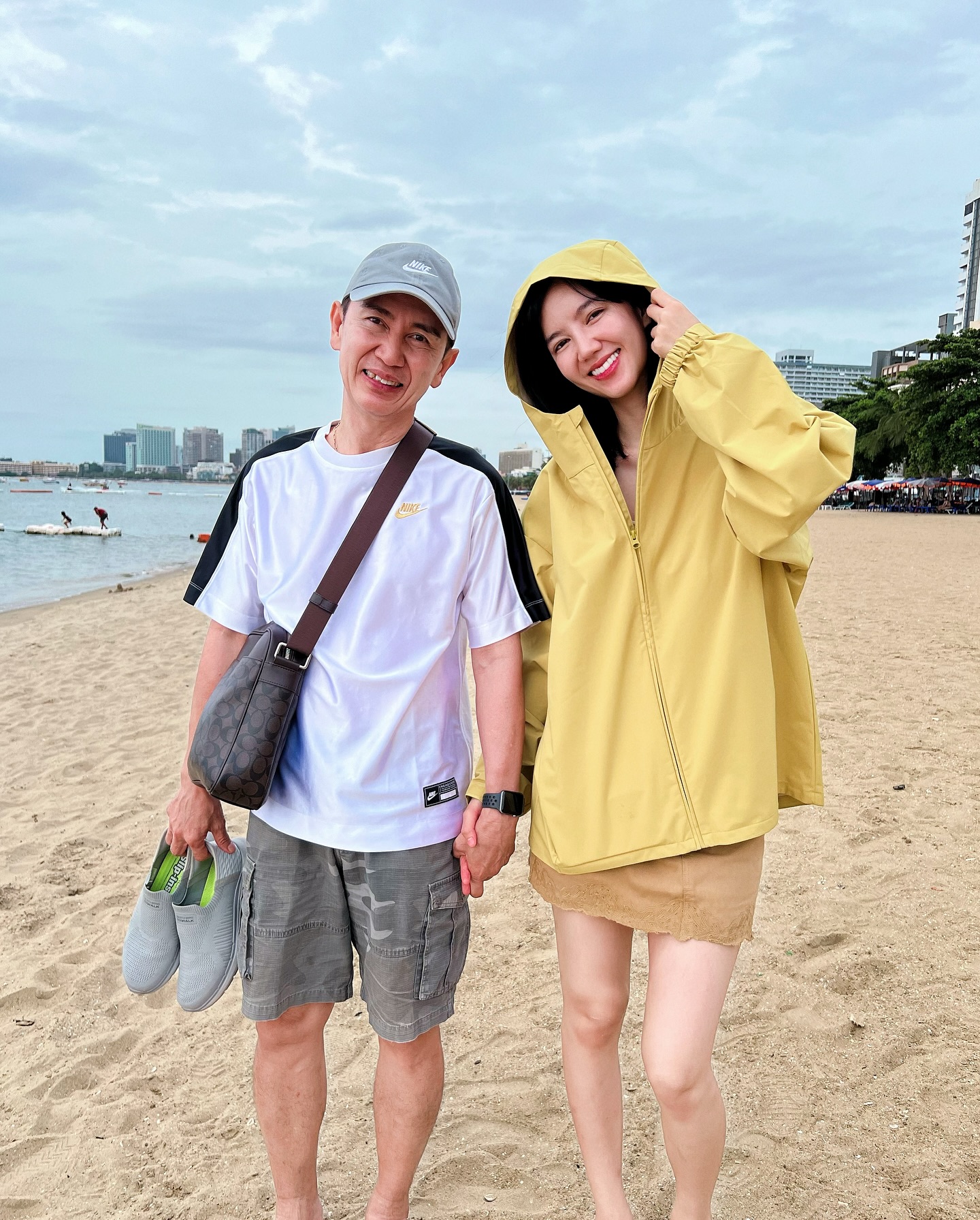 ริชชี่ - อรเณศ ดีคาบาเลส