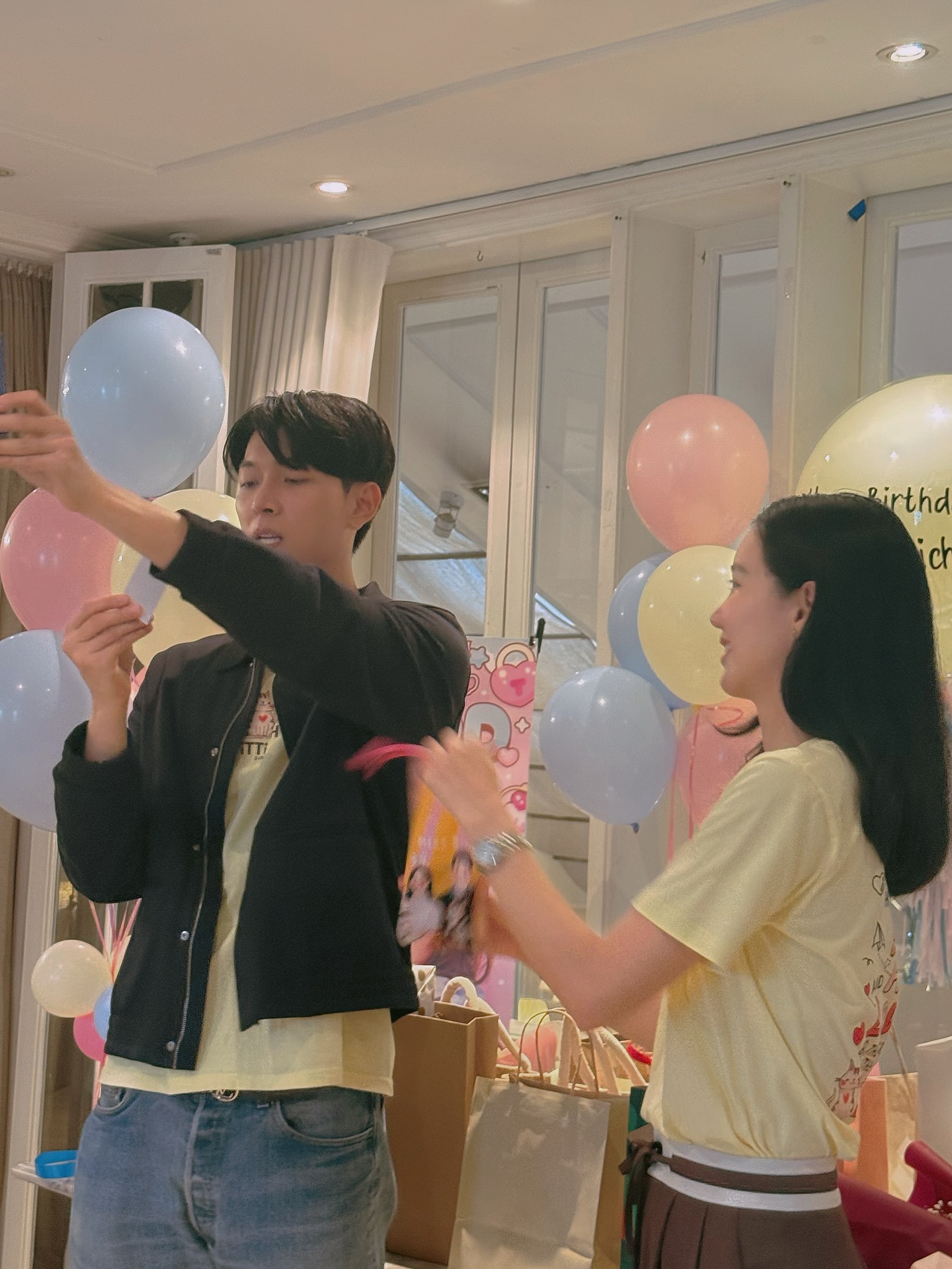 ริชชี่ - อรเณศ ดีคาบาเลส