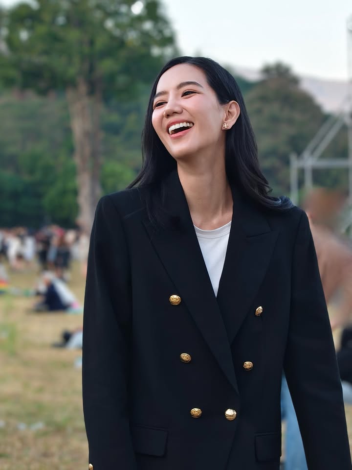 ริชชี่ - อรเณศ ดีคาบาเลส