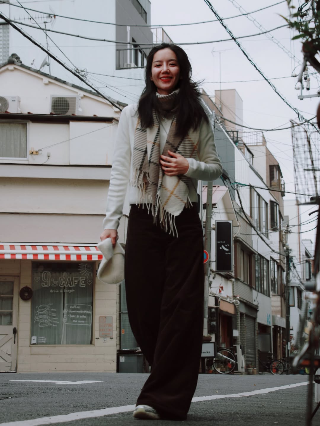 ริชชี่ - อรเณศ ดีคาบาเลส