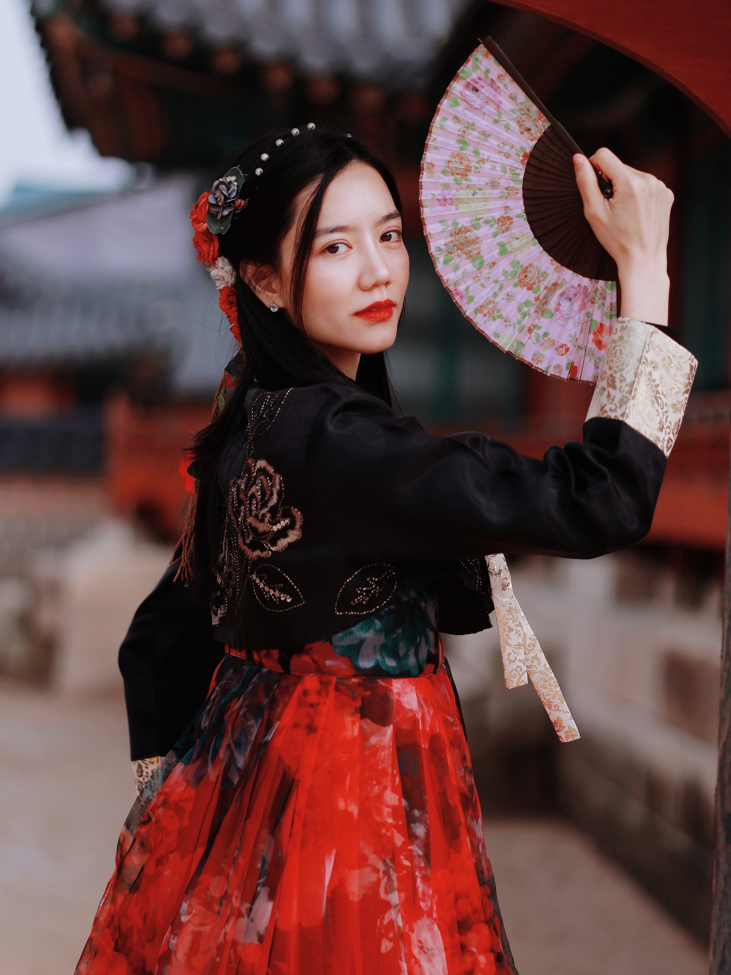 ริชชี่ - อรเณศ ดีคาบาเลส