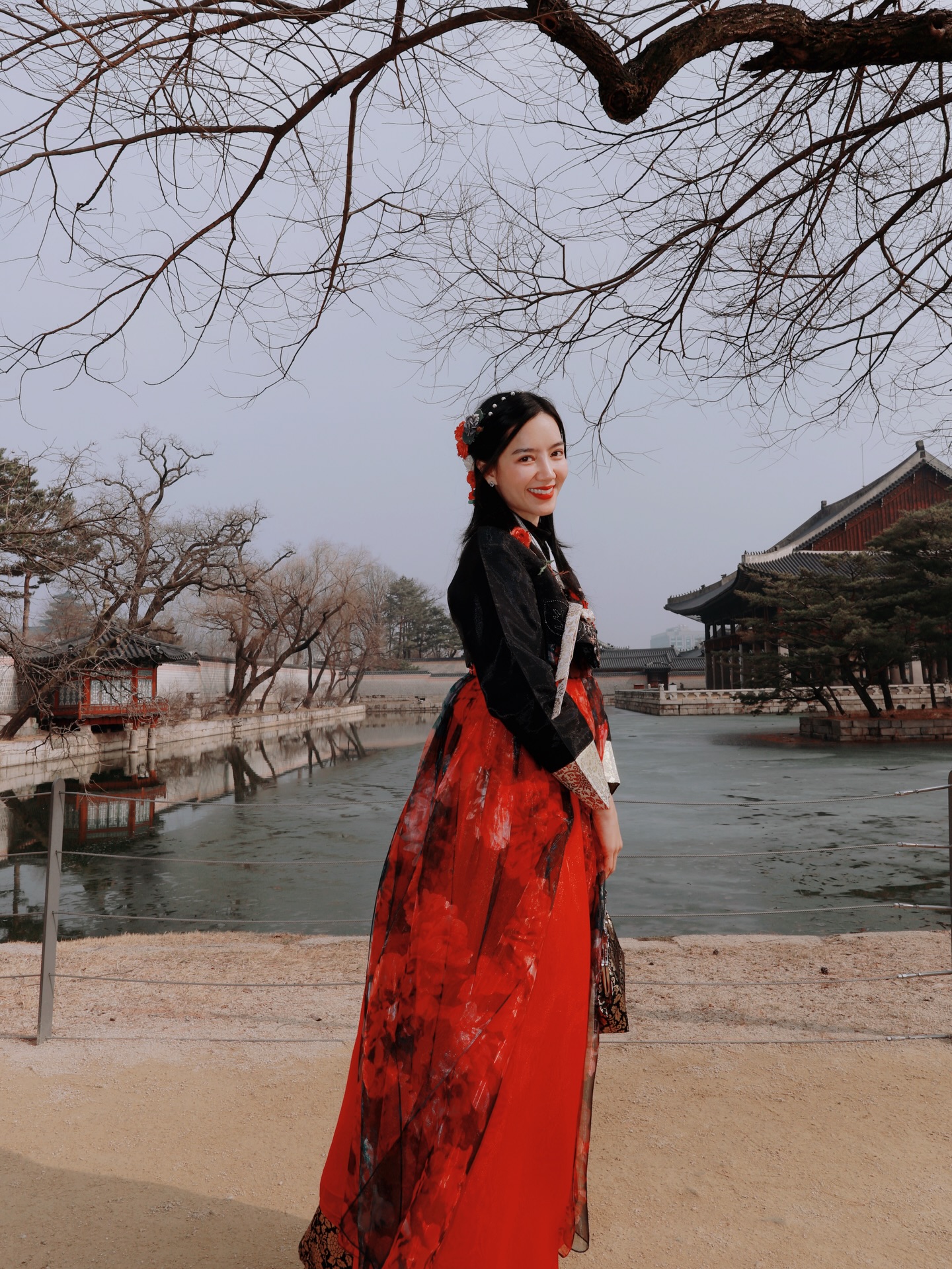 ริชชี่ - อรเณศ ดีคาบาเลส