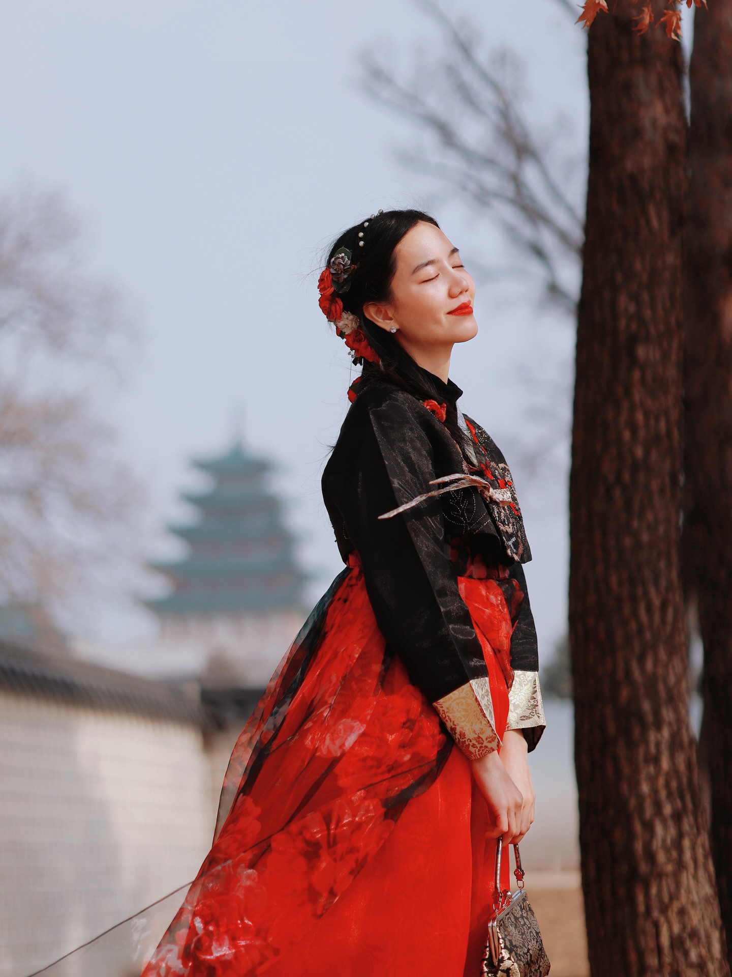 ริชชี่ - อรเณศ ดีคาบาเลส