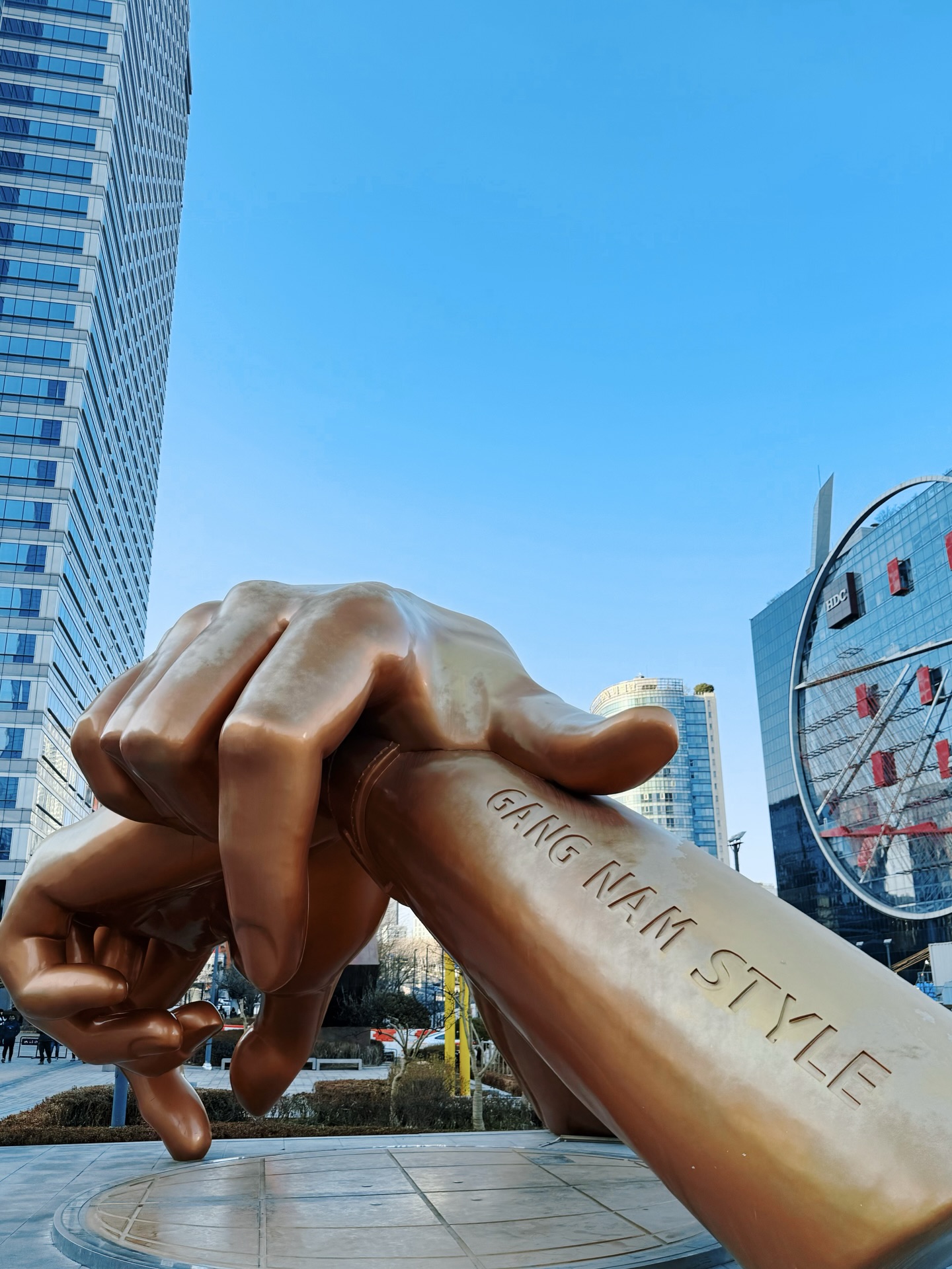 ริชชี่ - อรเณศ ดีคาบาเลส