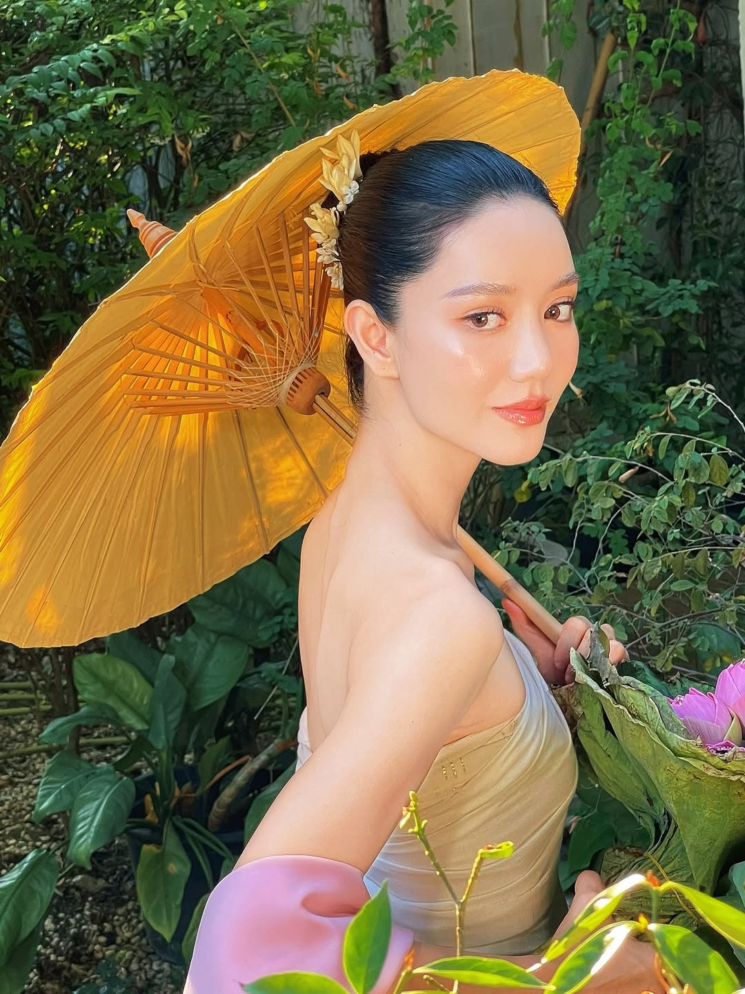 ริชชี่ - อรเณศ ดีคาบาเลส