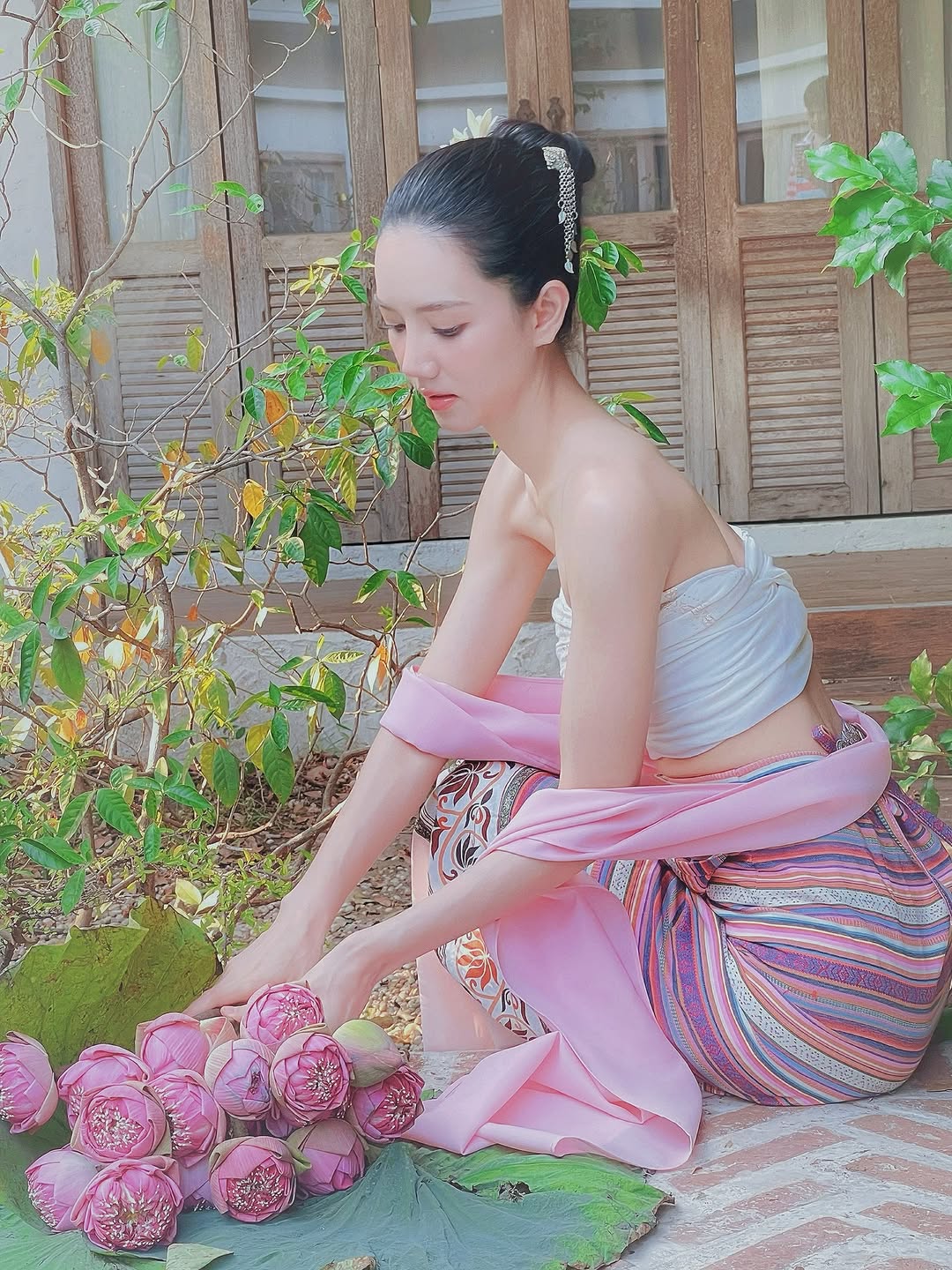 ริชชี่ - อรเณศ ดีคาบาเลส