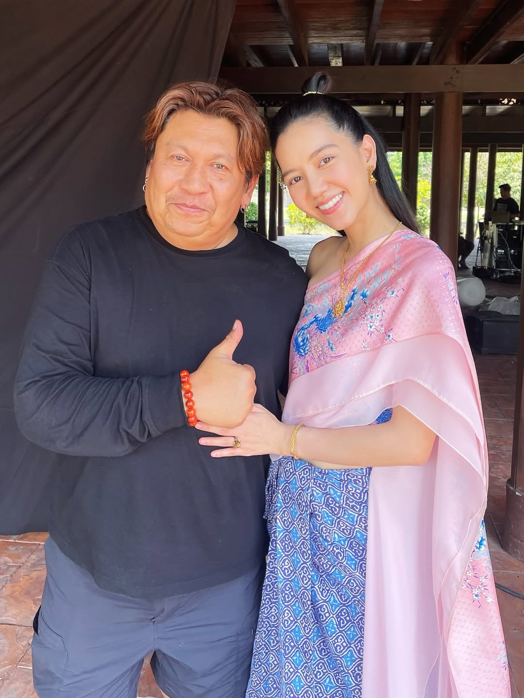 ริชชี่ - อรเณศ ดีคาบาเลส