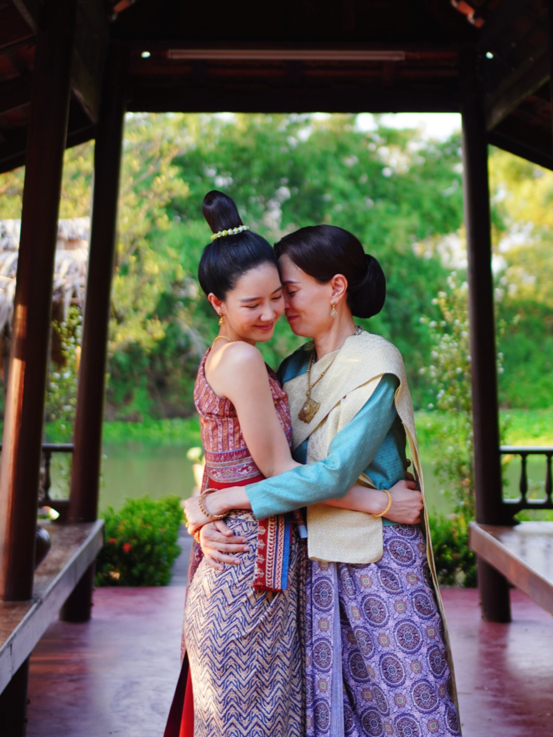 ริชชี่ - อรเณศ ดีคาบาเลส