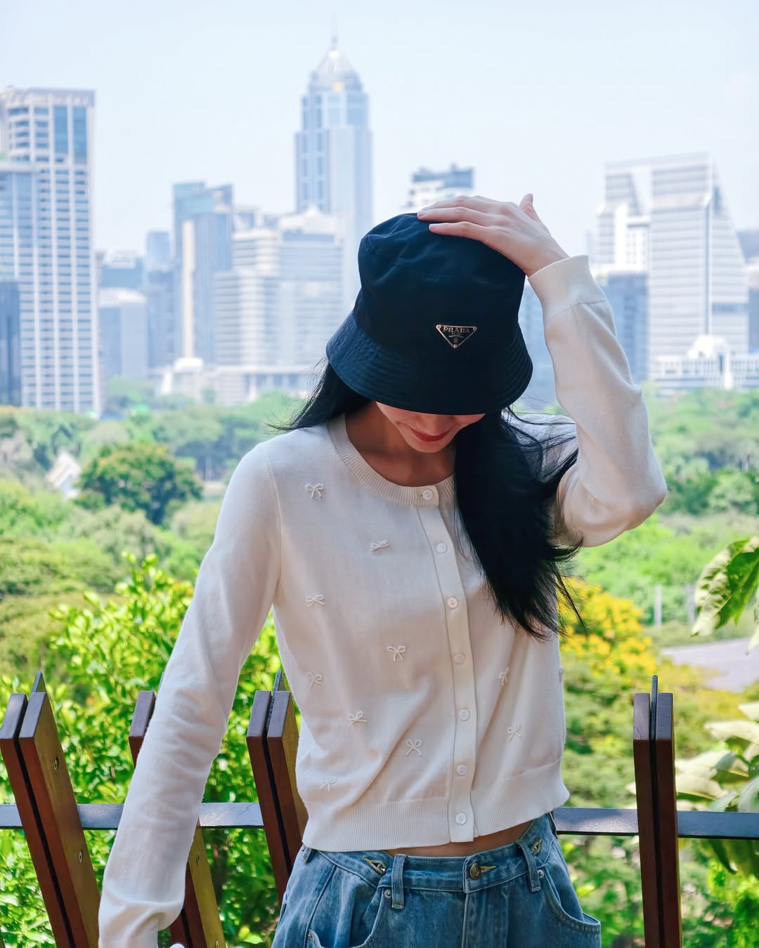 ริชชี่ - อรเณศ ดีคาบาเลส