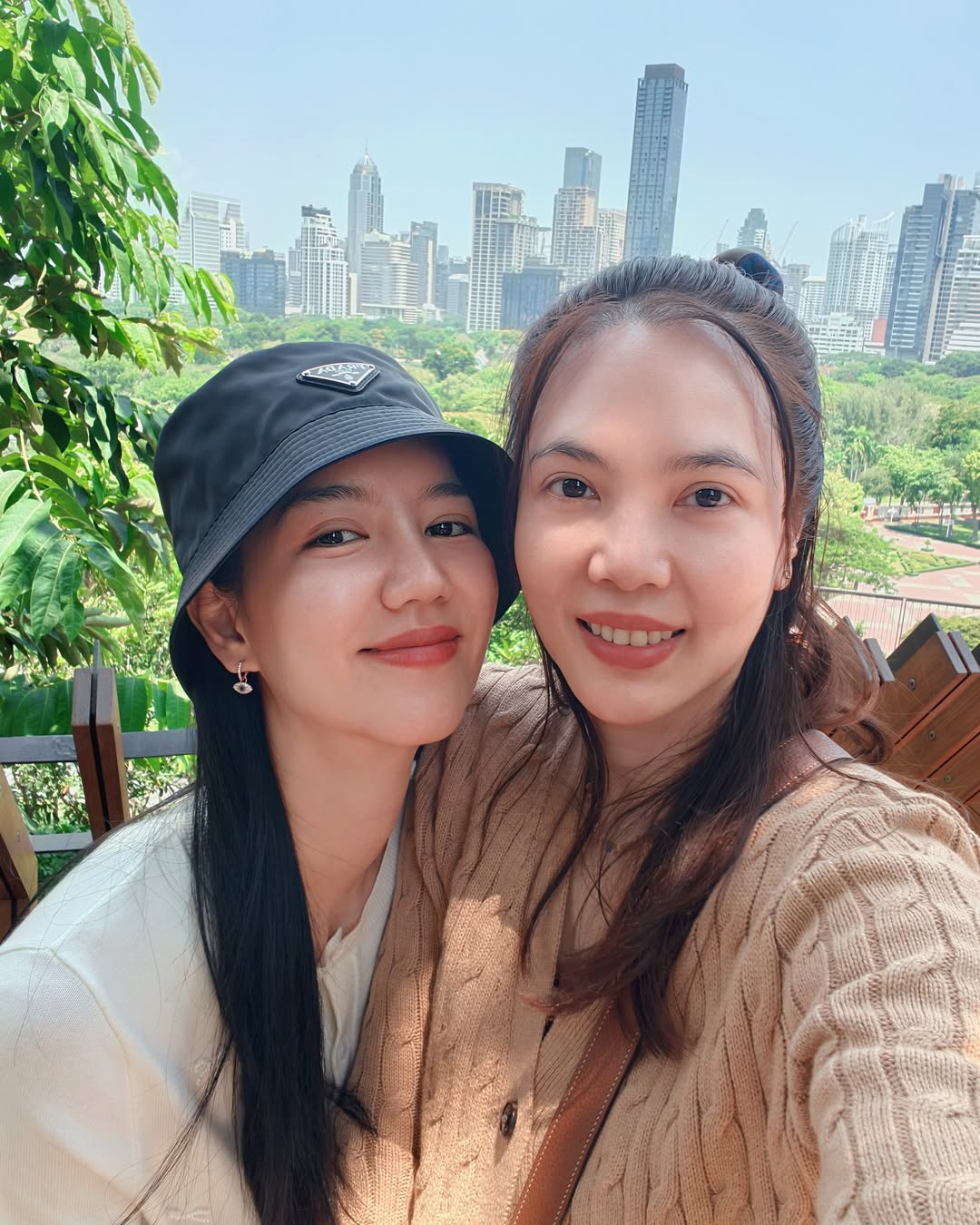 ริชชี่ - อรเณศ ดีคาบาเลส