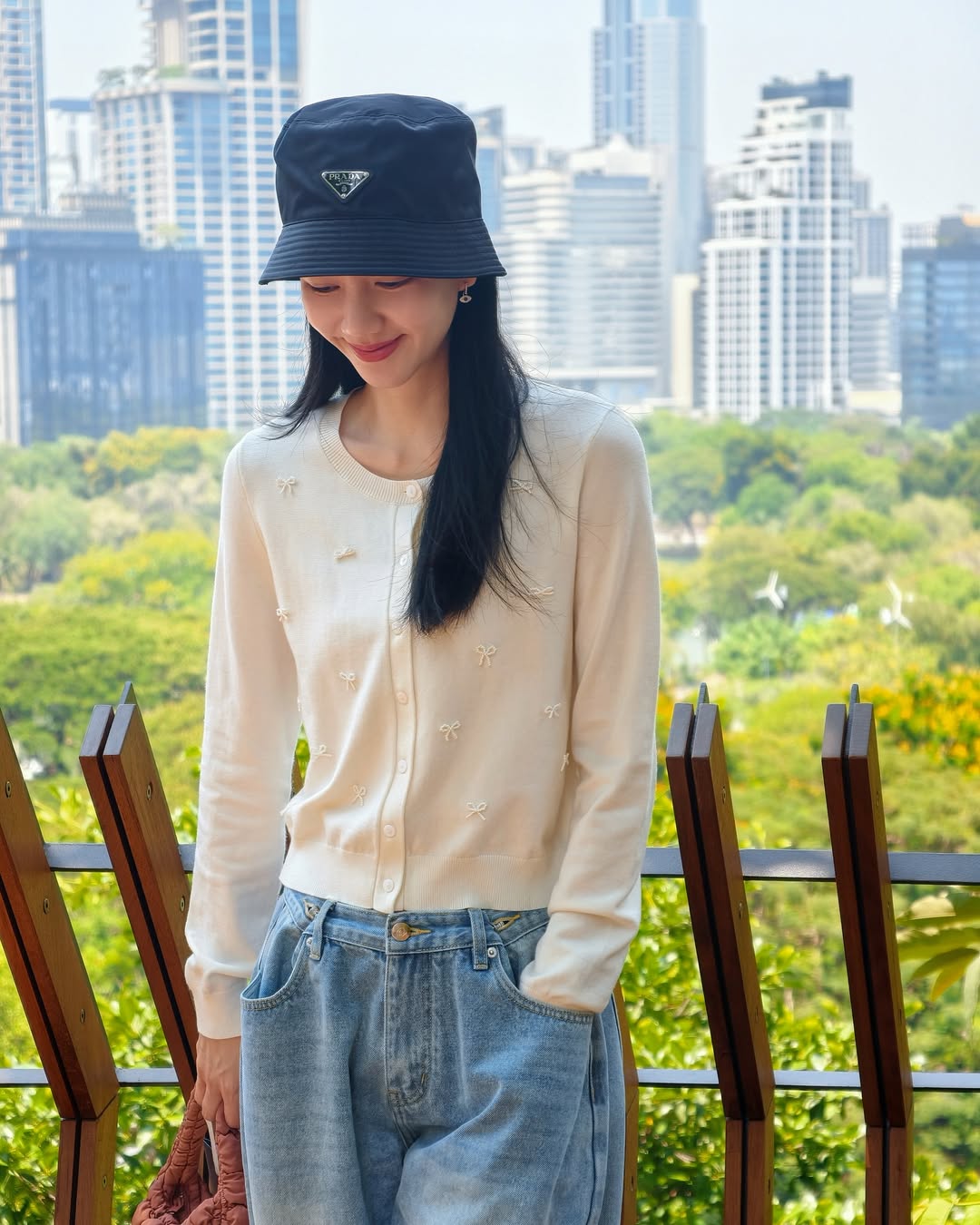 ริชชี่ - อรเณศ ดีคาบาเลส