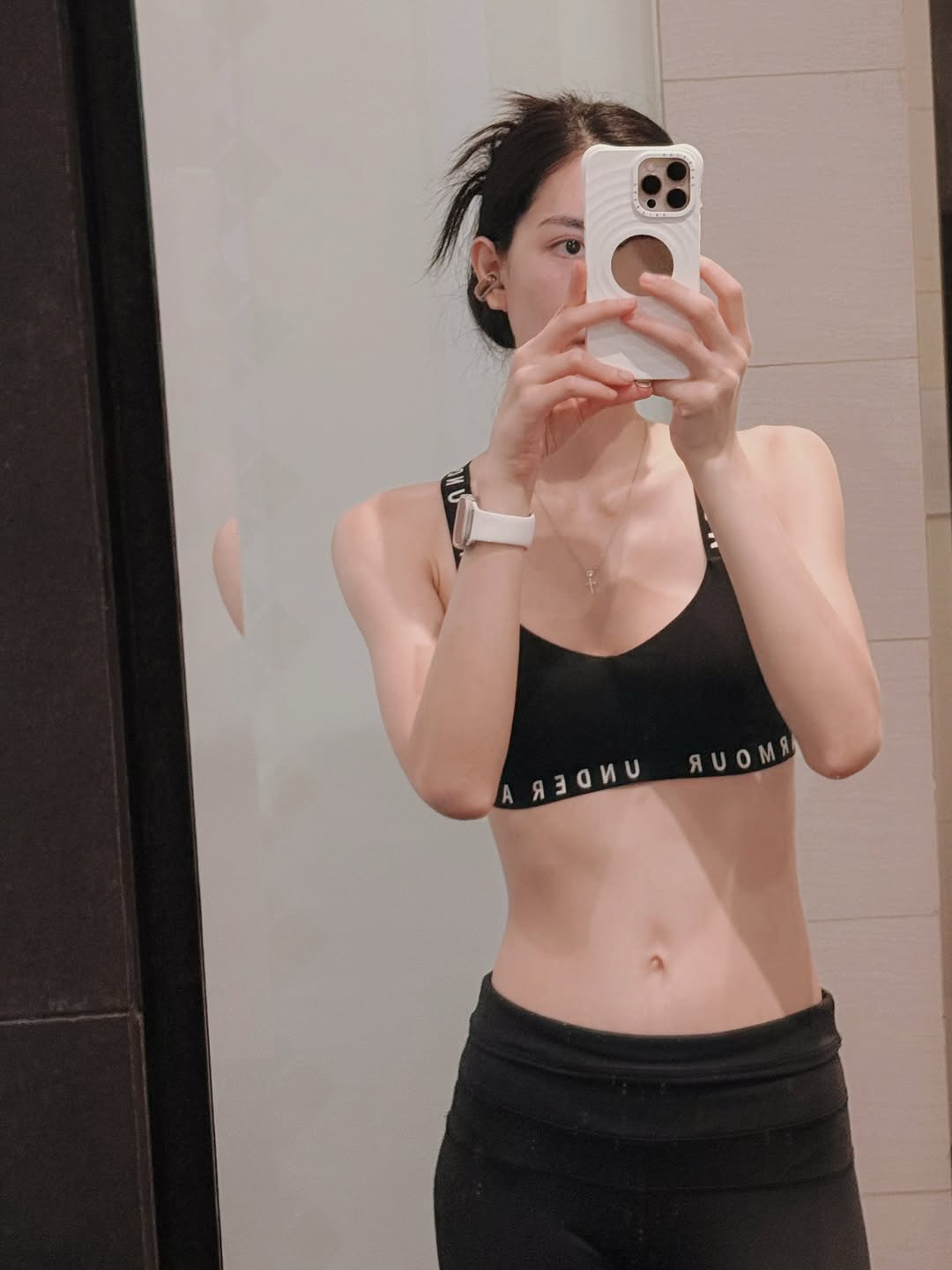 ริชชี่ - อรเณศ ดีคาบาเลส