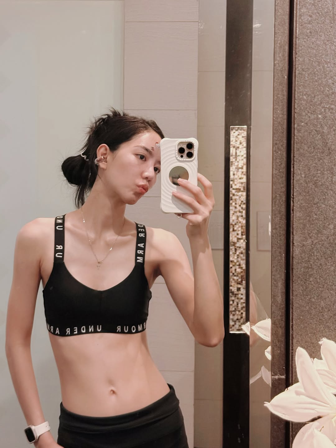 ริชชี่ - อรเณศ ดีคาบาเลส