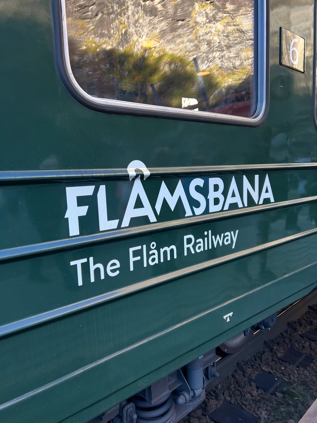 เก๋ - ชลลดา เมฆราตรี