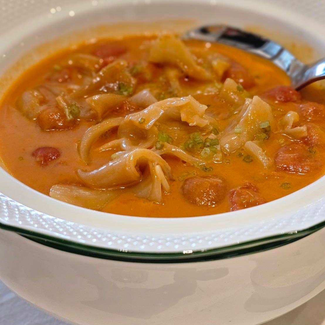 เก๋ - ชลลดา เมฆราตรี