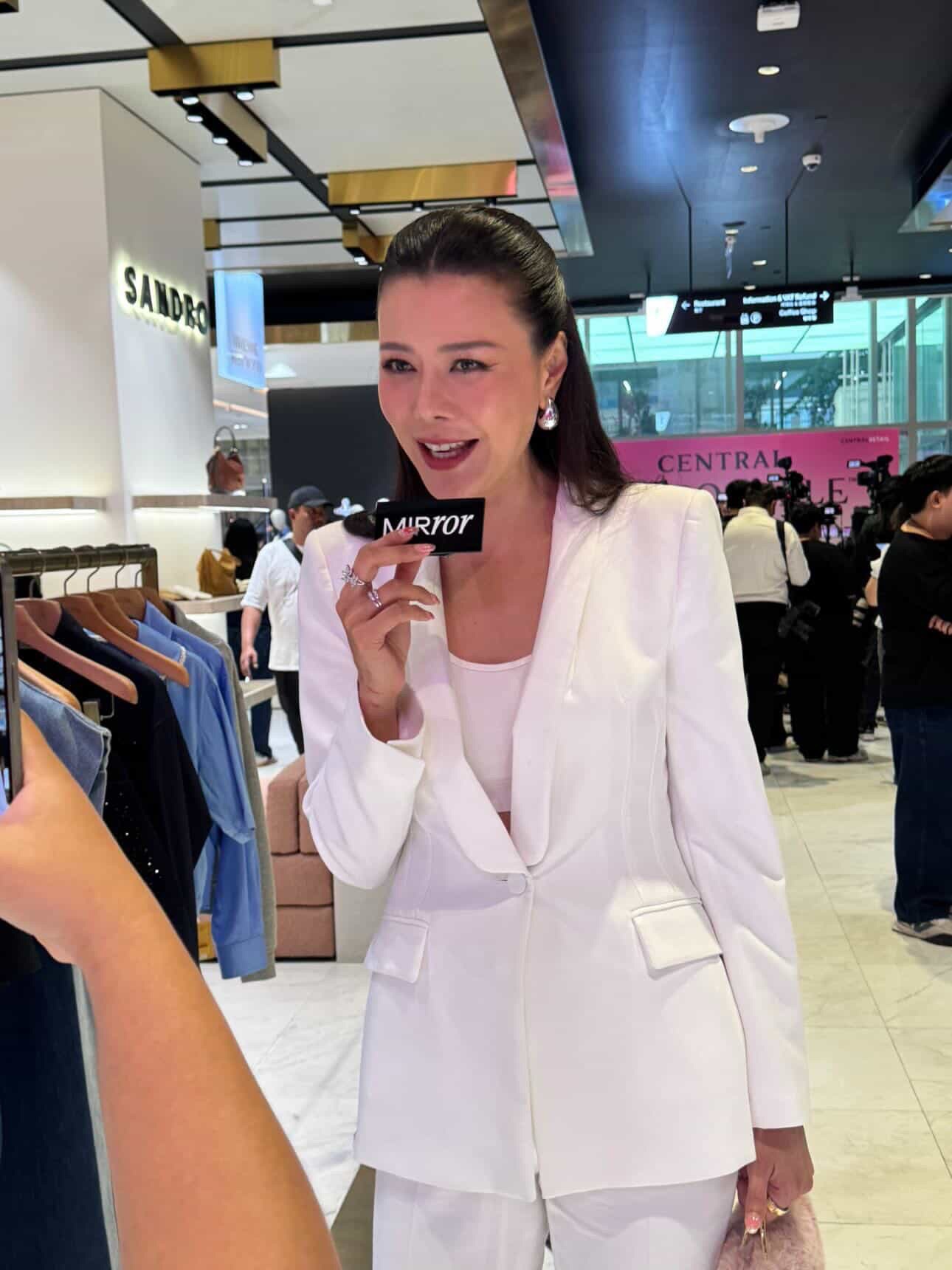 เก๋ - ชลลดา เมฆราตรี