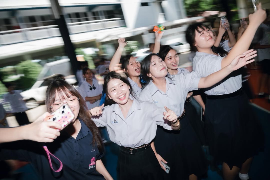 เอ๊ะ - จิรากร สมพิทักษ์