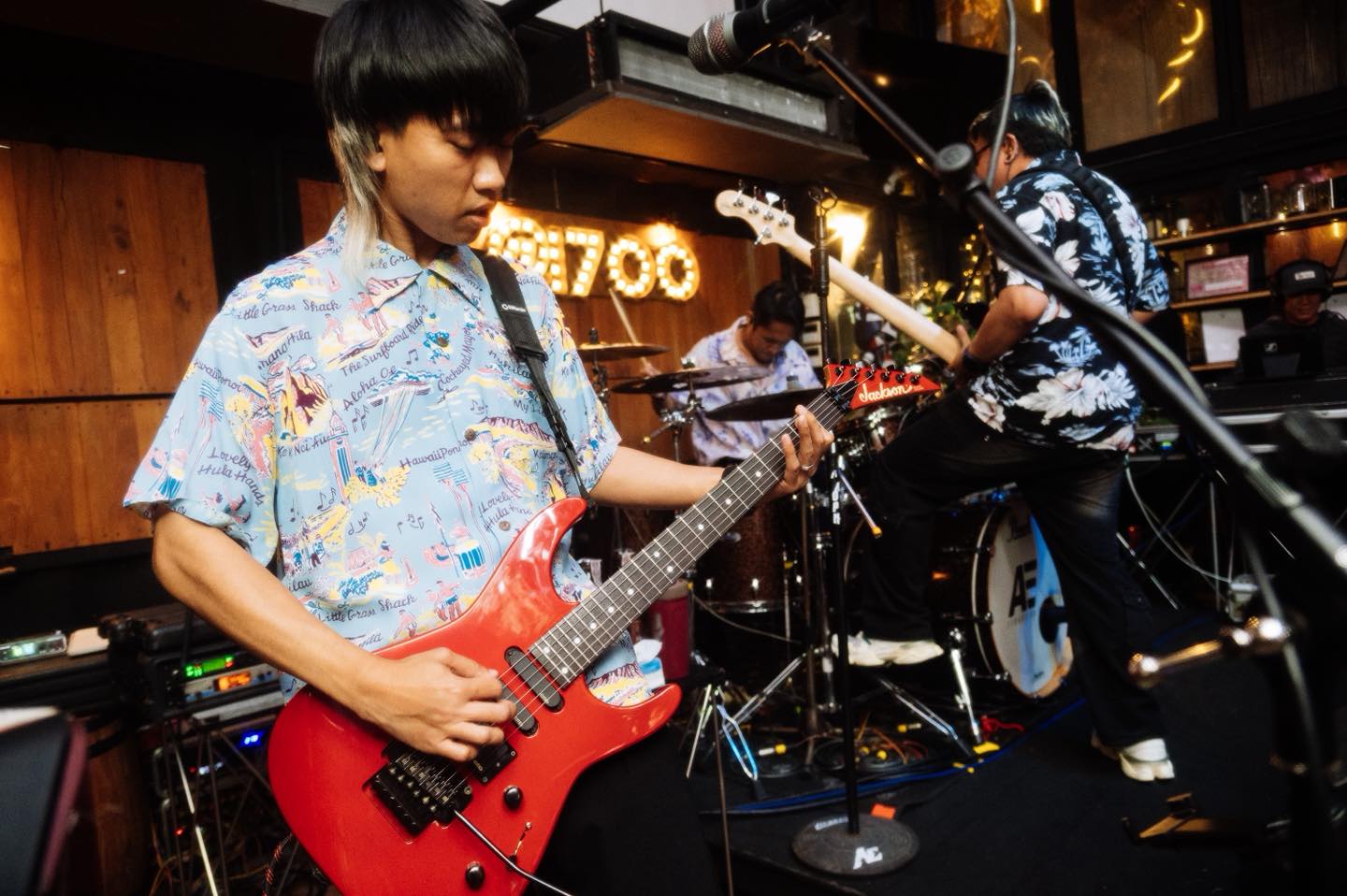 เอ๊ะ - จิรากร สมพิทักษ์