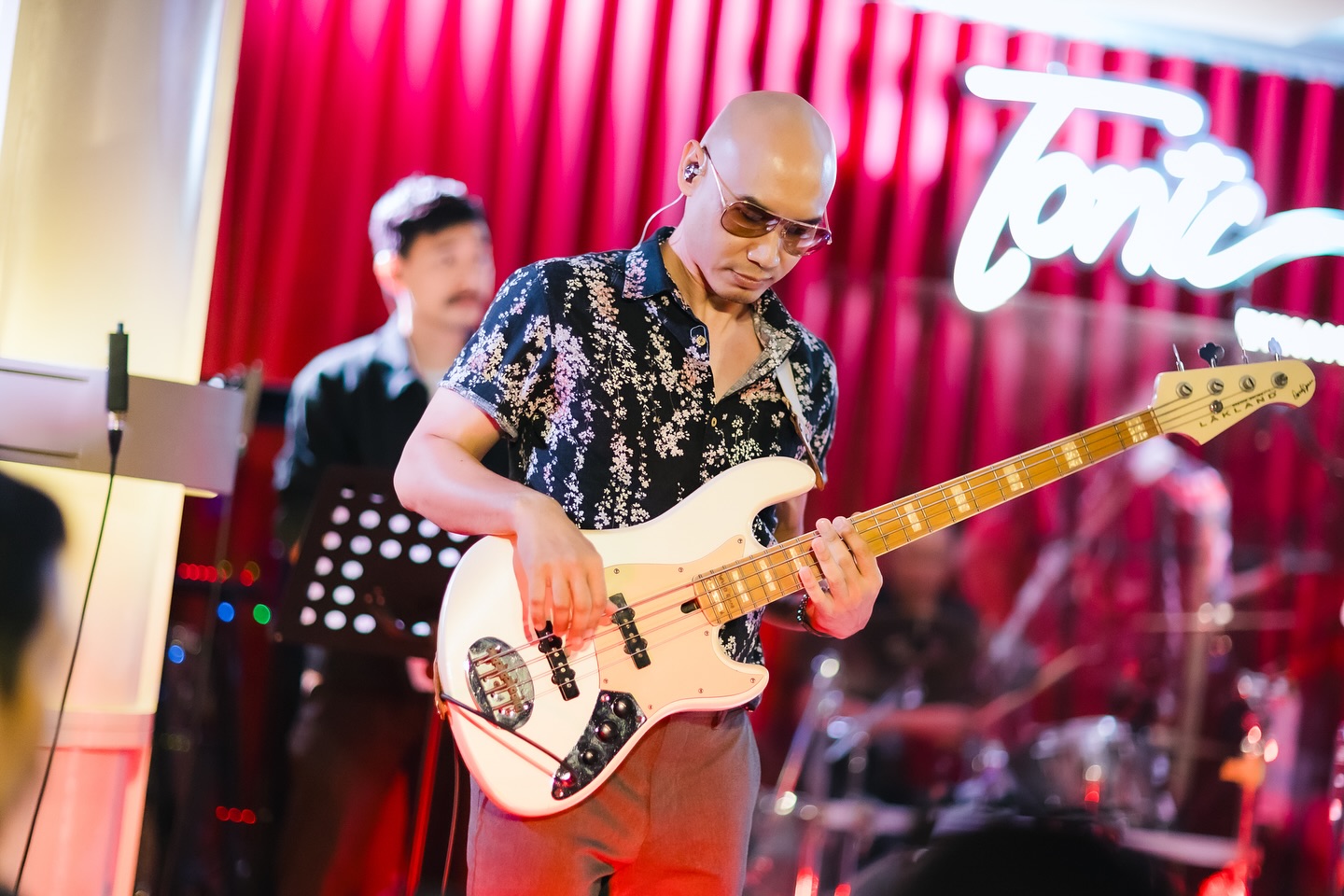 โย่ง - อนุสรณ์ มณีเทศ