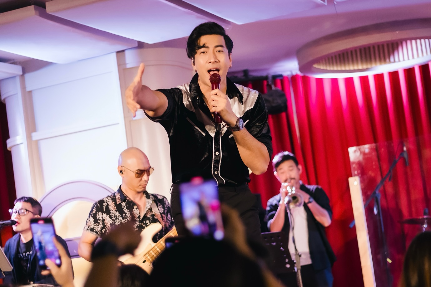 โย่ง - อนุสรณ์ มณีเทศ