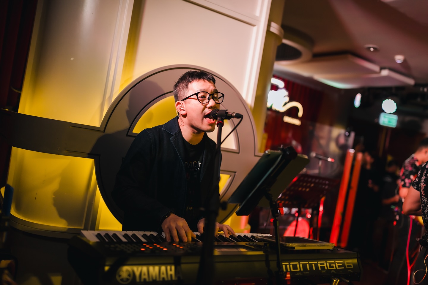 โย่ง - อนุสรณ์ มณีเทศ