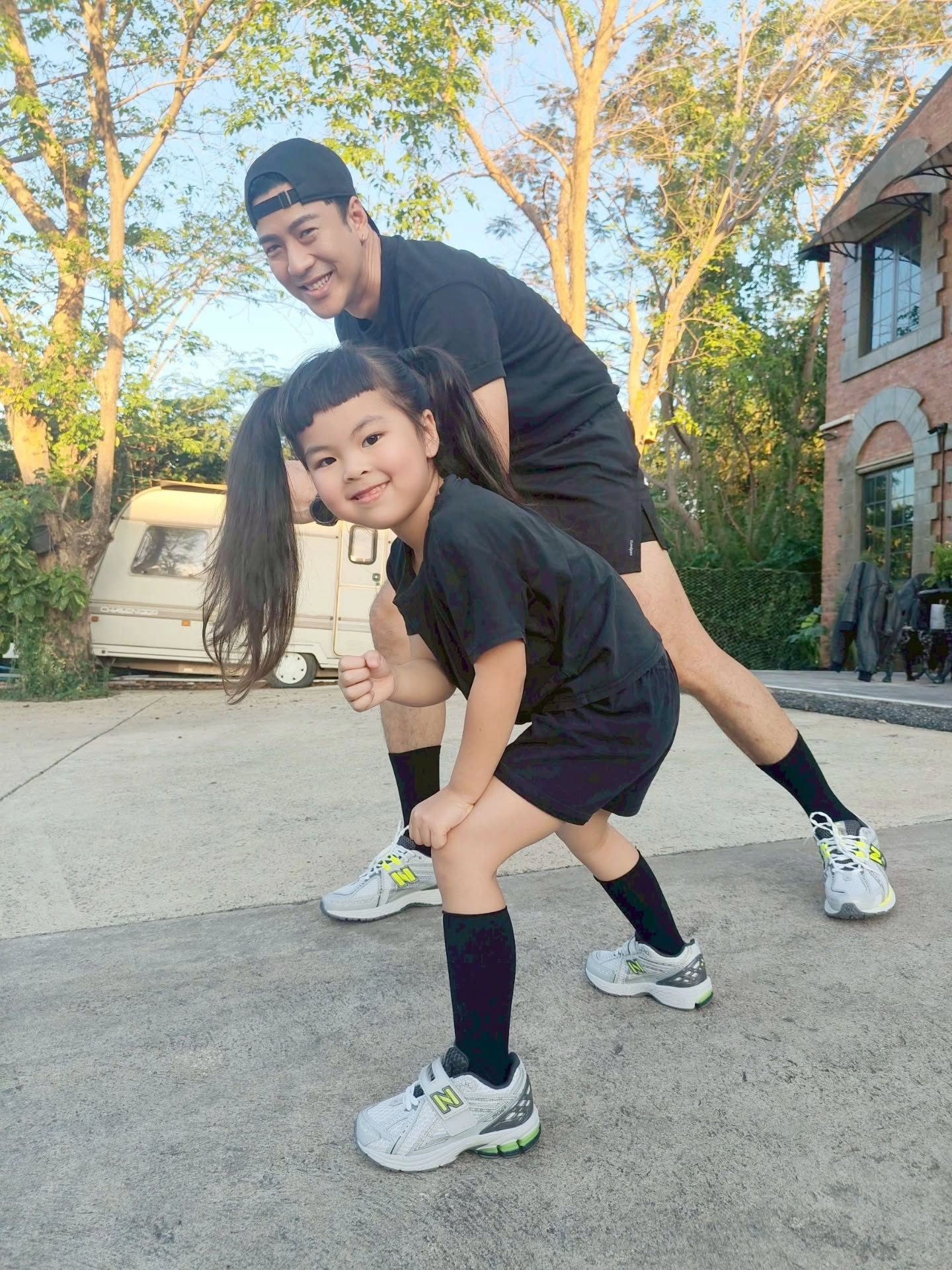 โย่ง - อนุสรณ์ มณีเทศ