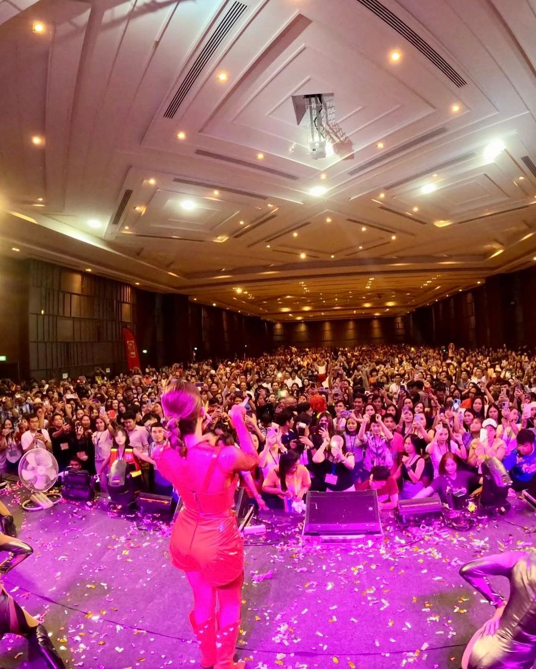 จ๊ะ - นงผณี มหาดไทย
