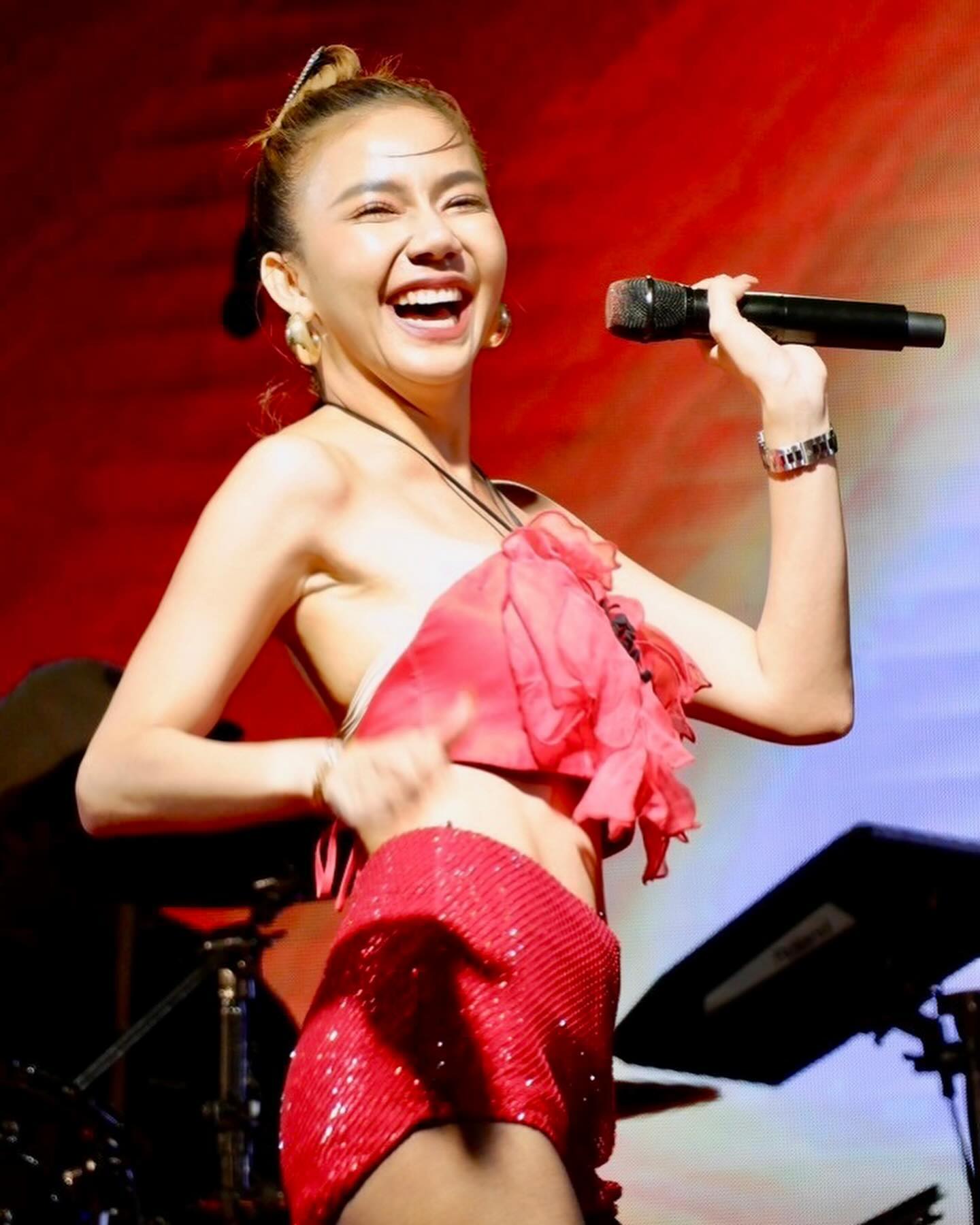 จ๊ะ - นงผณี มหาดไทย