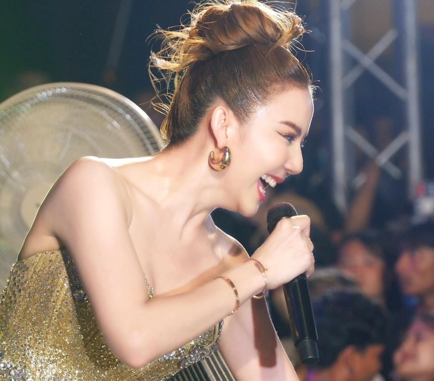 จ๊ะ - นงผณี มหาดไทย