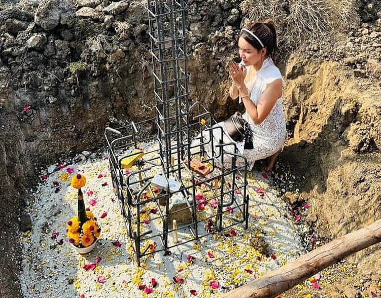 จ๊ะ - นงผณี มหาดไทย