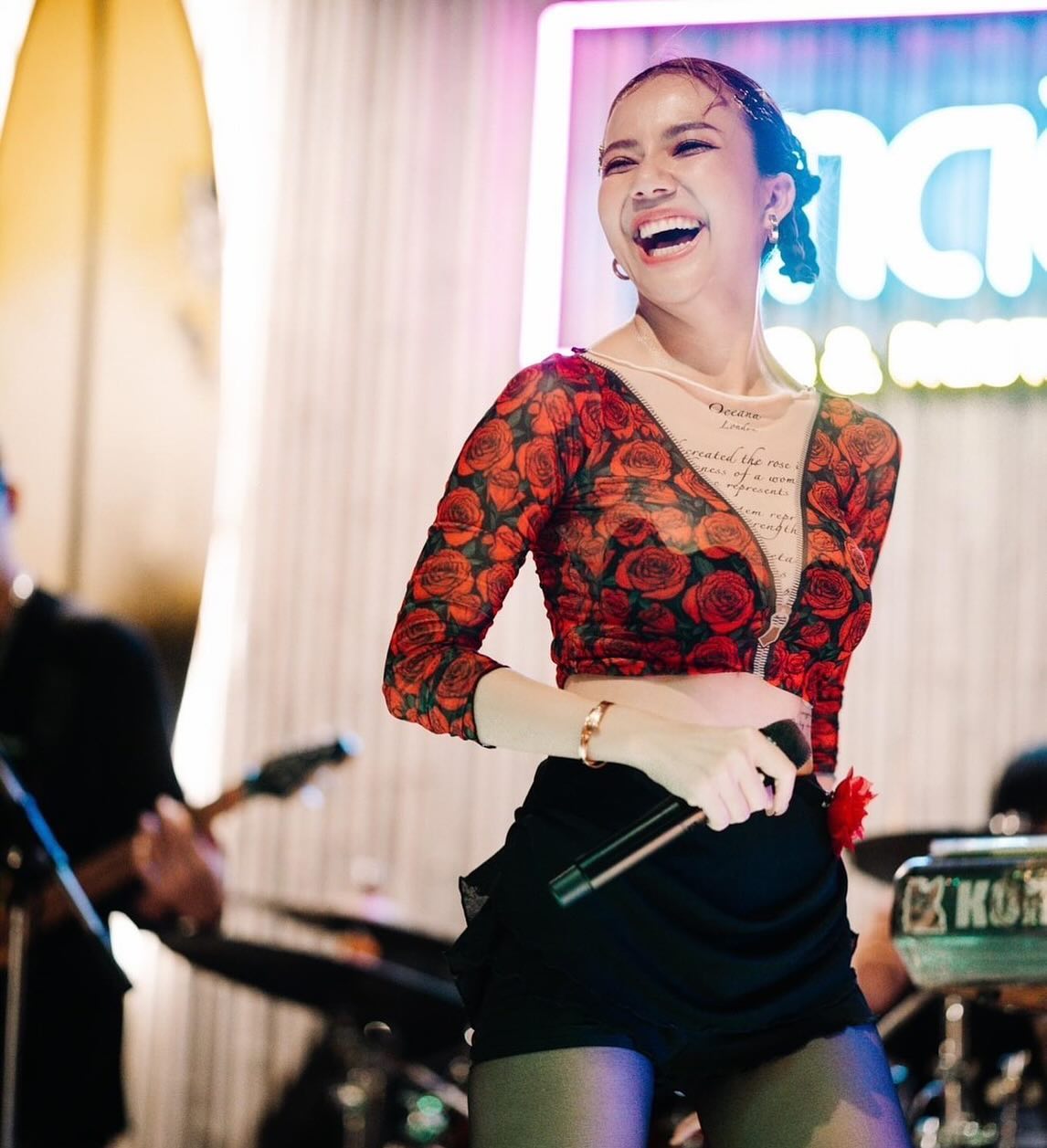 จ๊ะ - นงผณี มหาดไทย