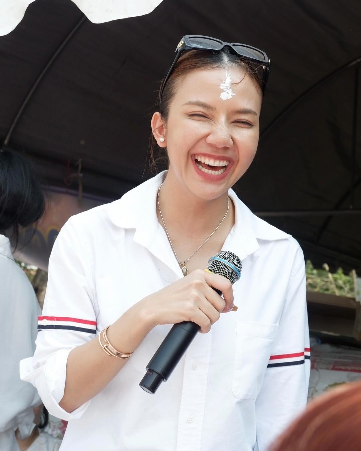 จ๊ะ - นงผณี มหาดไทย