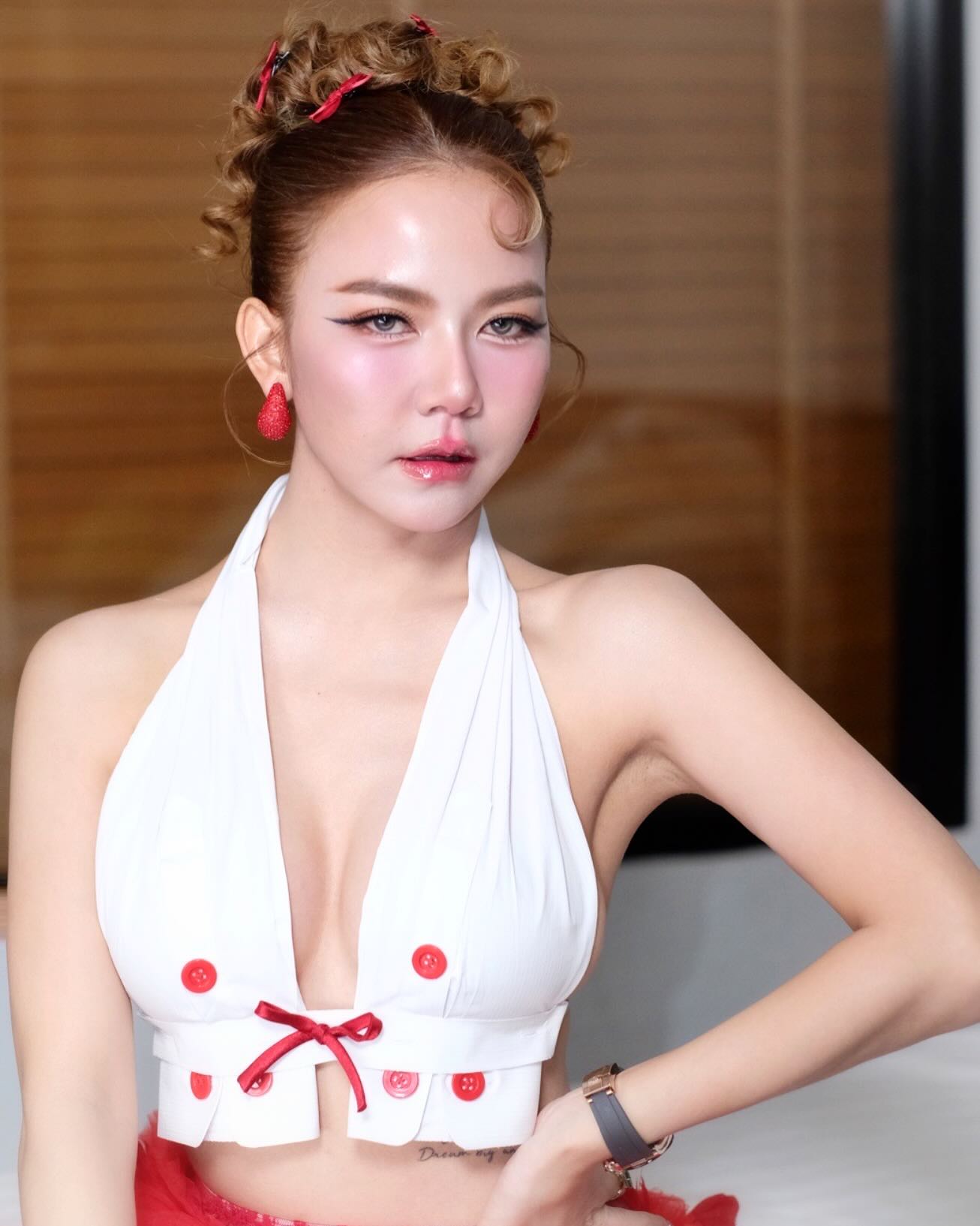 จ๊ะ - นงผณี มหาดไทย