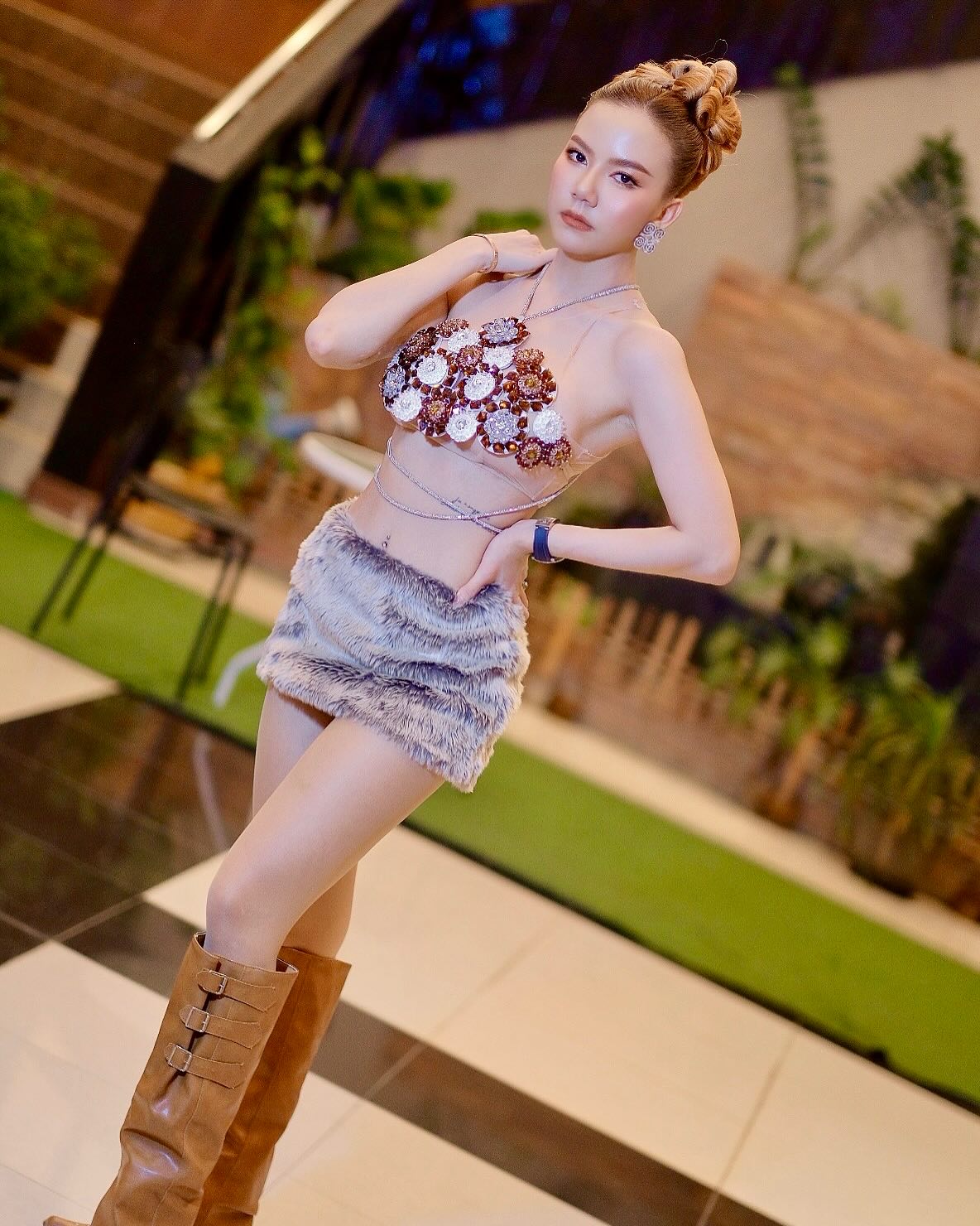 จ๊ะ - นงผณี มหาดไทย