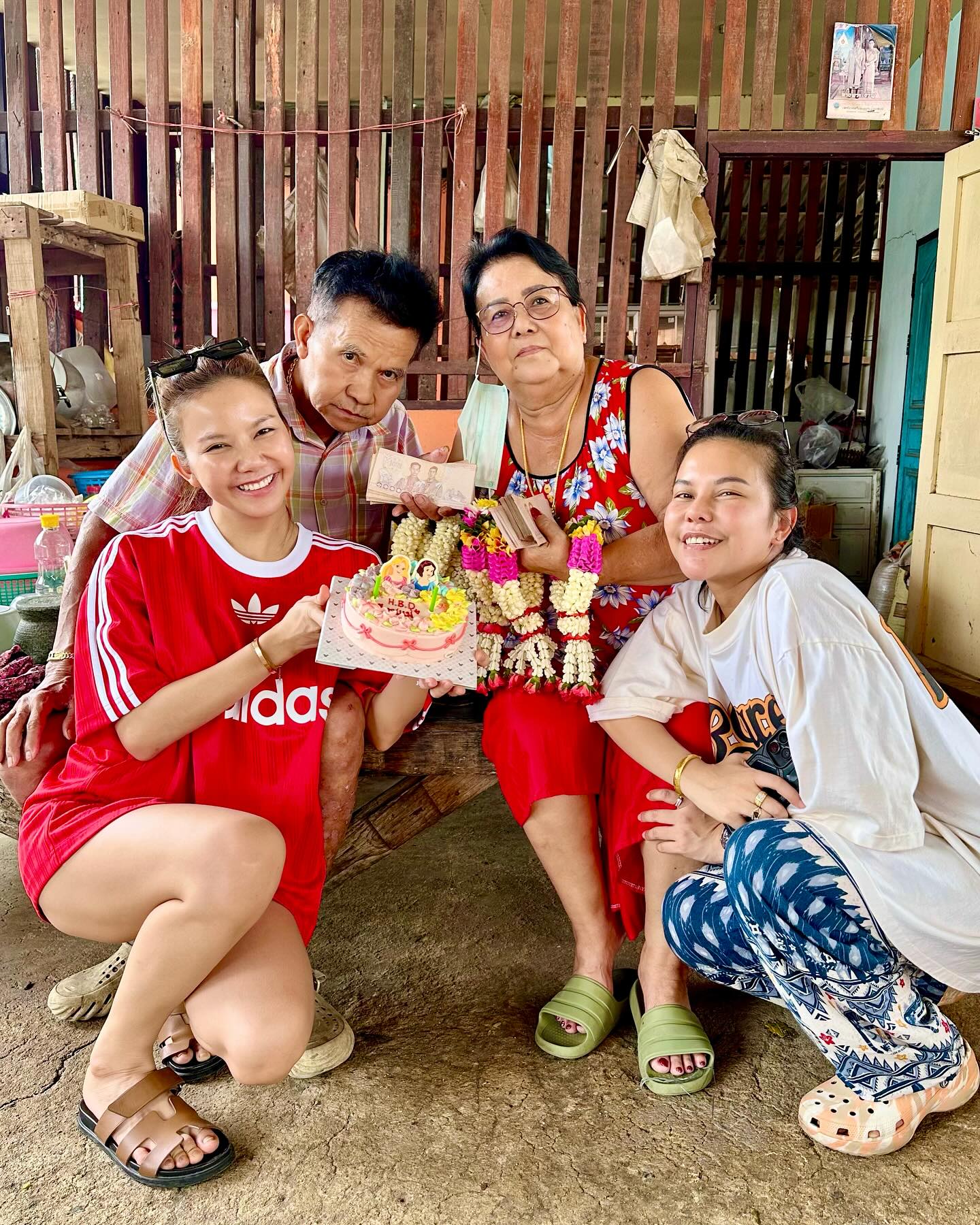 จ๊ะ - นงผณี มหาดไทย