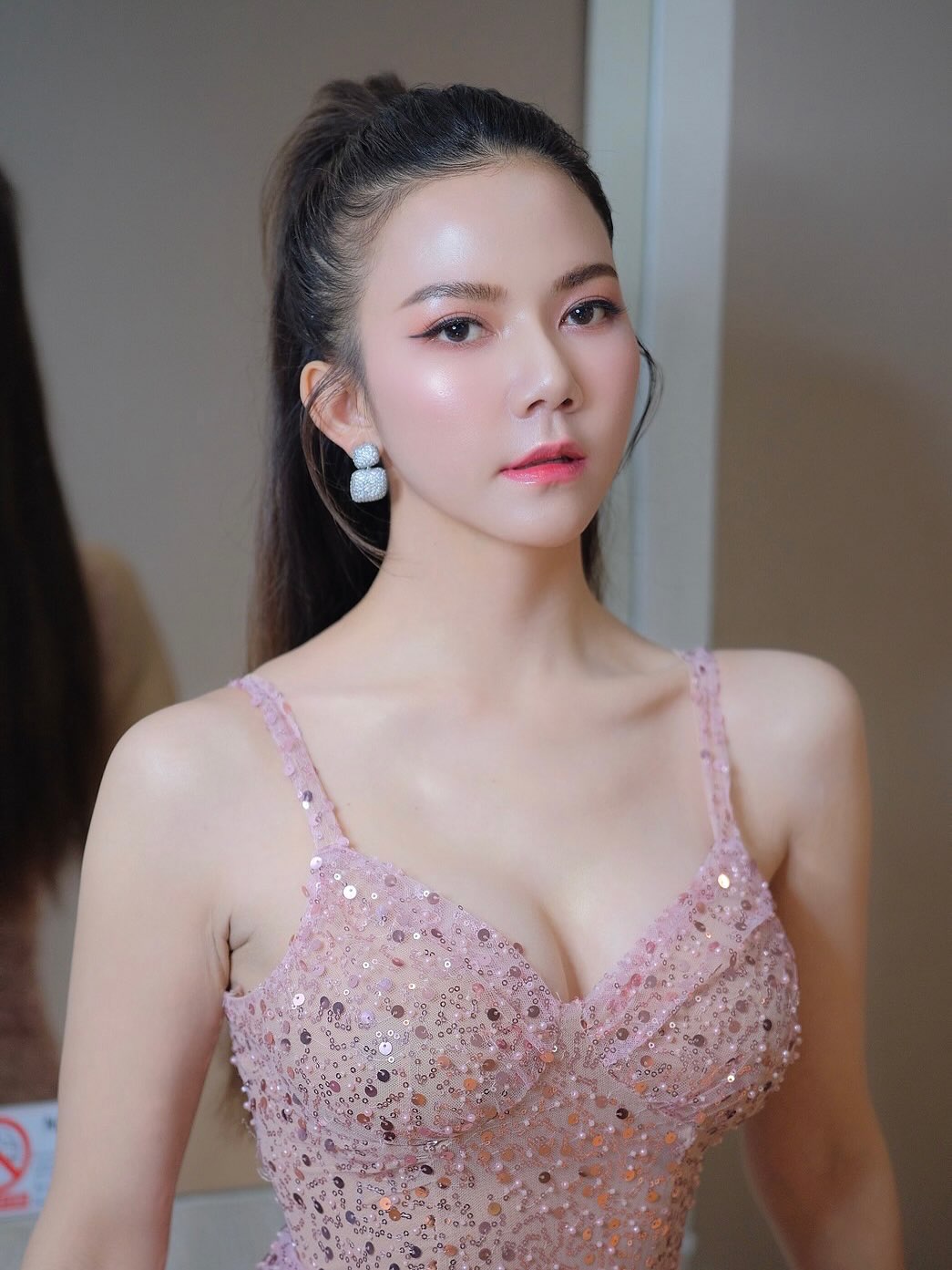 จ๊ะ - นงผณี มหาดไทย