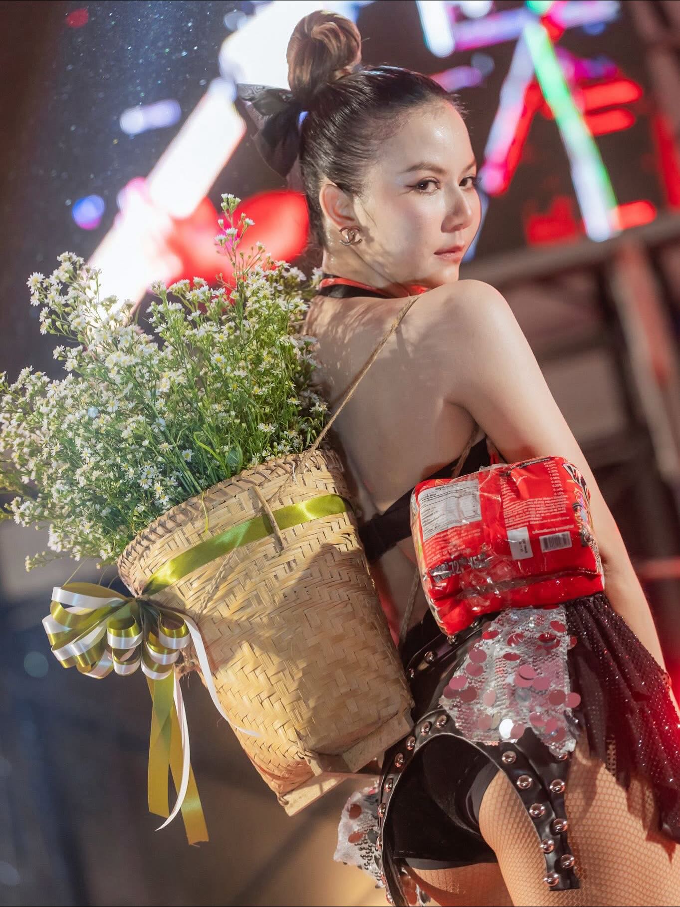 จ๊ะ - นงผณี มหาดไทย