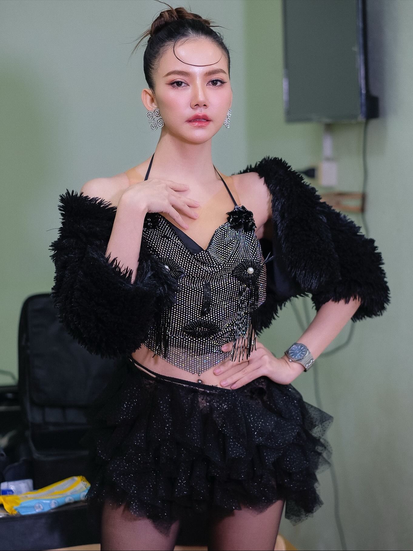 จ๊ะ - นงผณี มหาดไทย