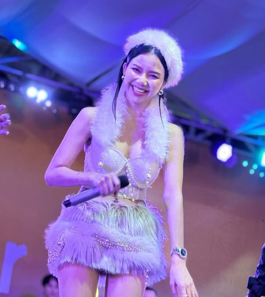 จ๊ะ - นงผณี มหาดไทย