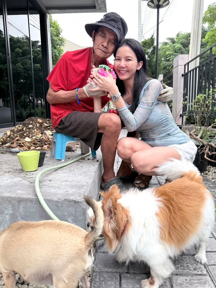 จ๊ะ - นงผณี มหาดไทย