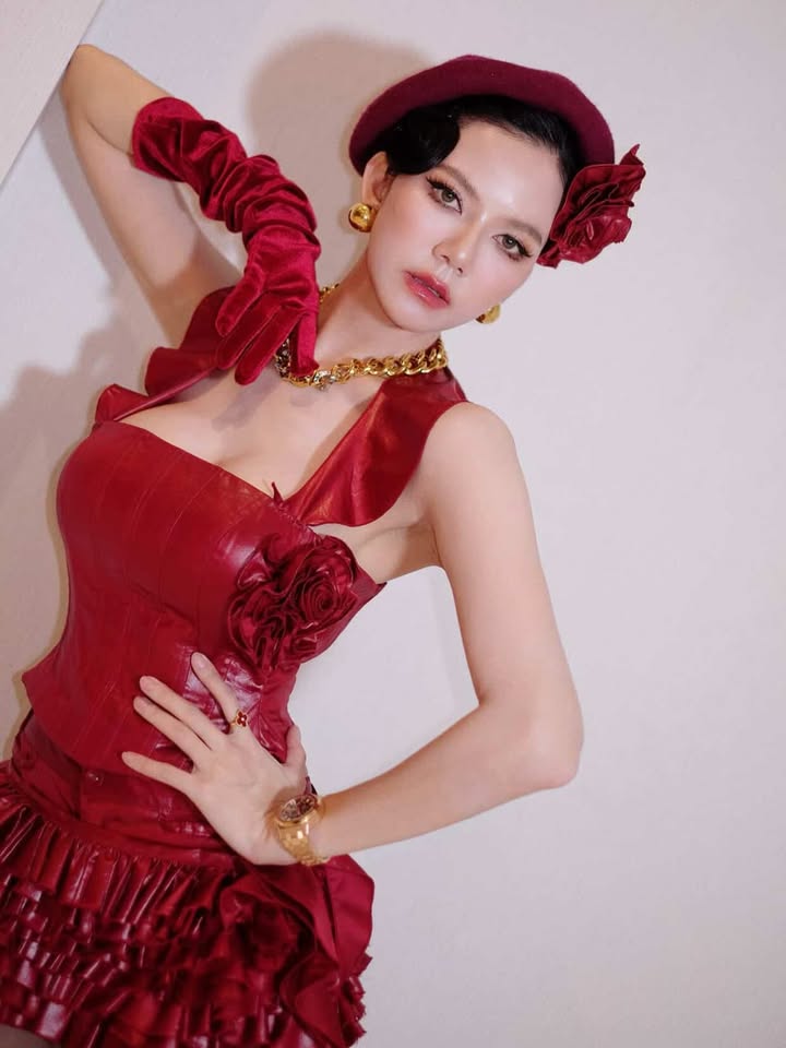 จ๊ะ - นงผณี มหาดไทย