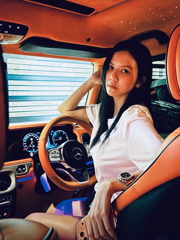 จ๊ะ - นงผณี มหาดไทย