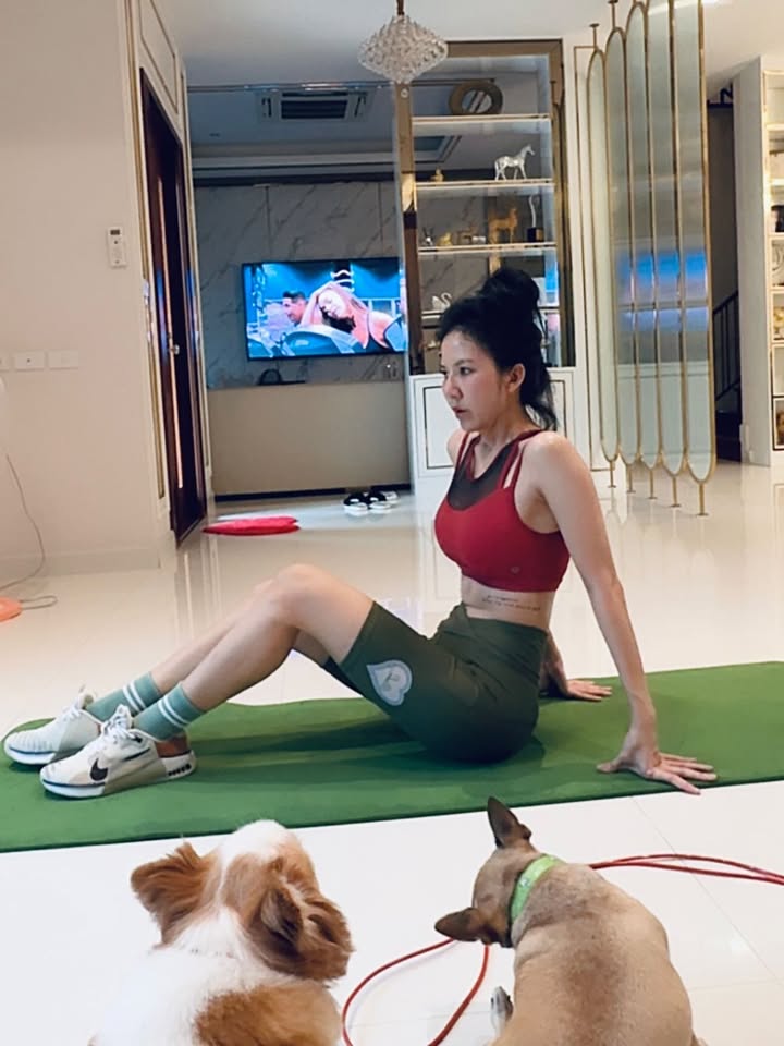 จ๊ะ - นงผณี มหาดไทย