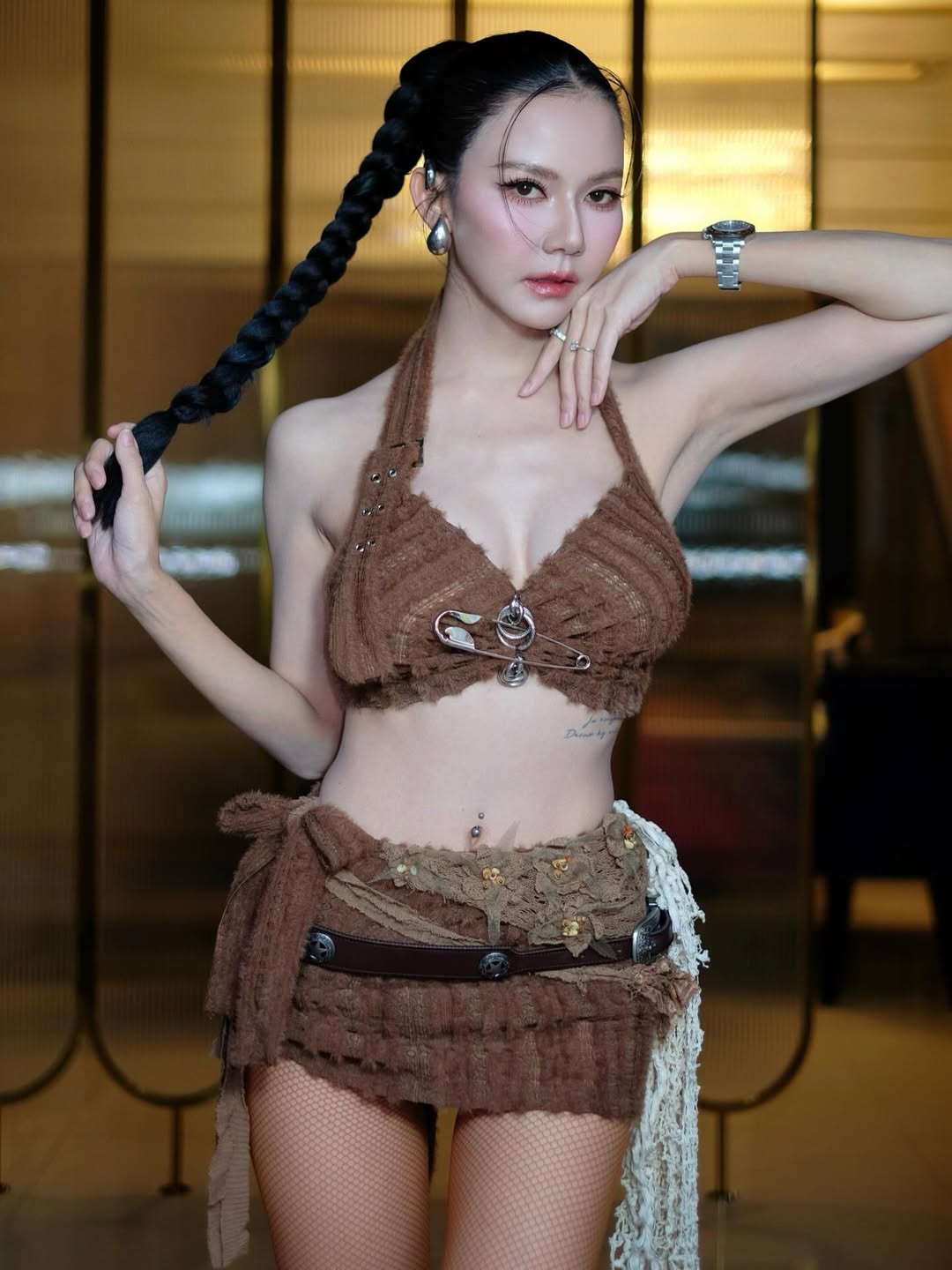 จ๊ะ - นงผณี มหาดไทย