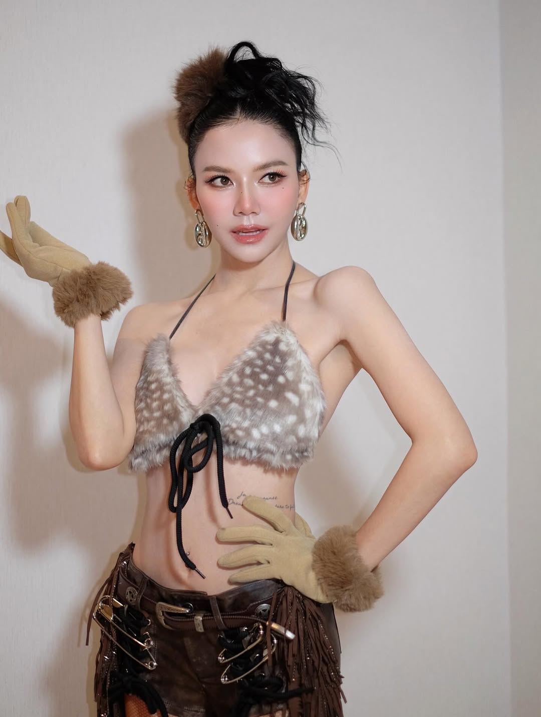 จ๊ะ - นงผณี มหาดไทย