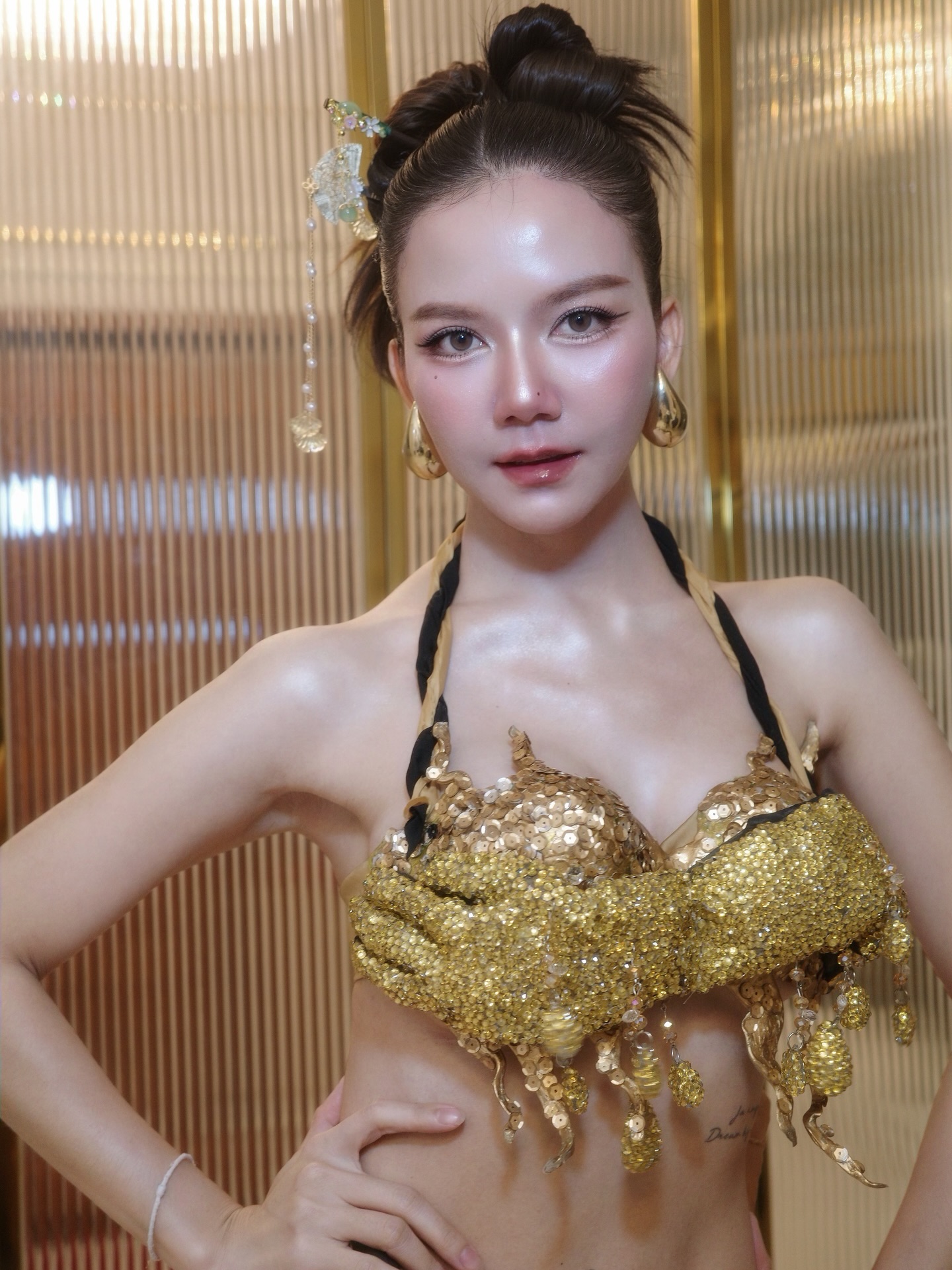 จ๊ะ - นงผณี มหาดไทย