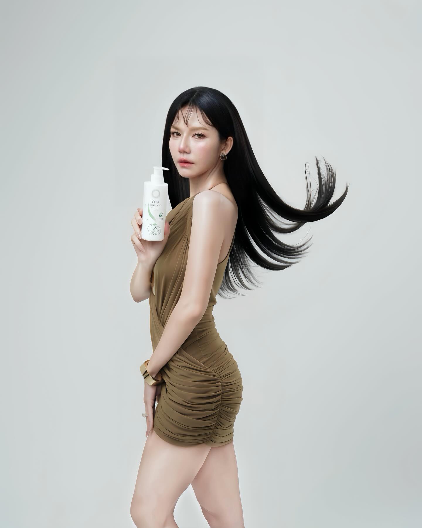 จ๊ะ - นงผณี มหาดไทย