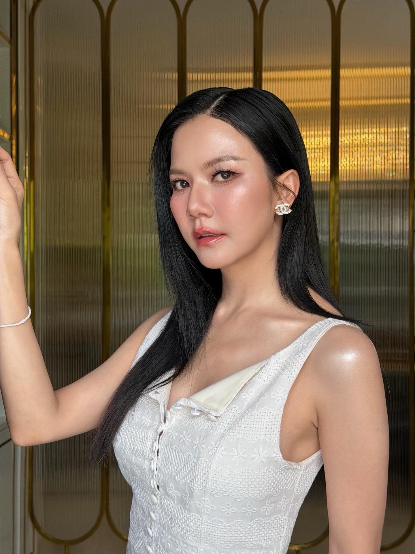 จ๊ะ - นงผณี มหาดไทย