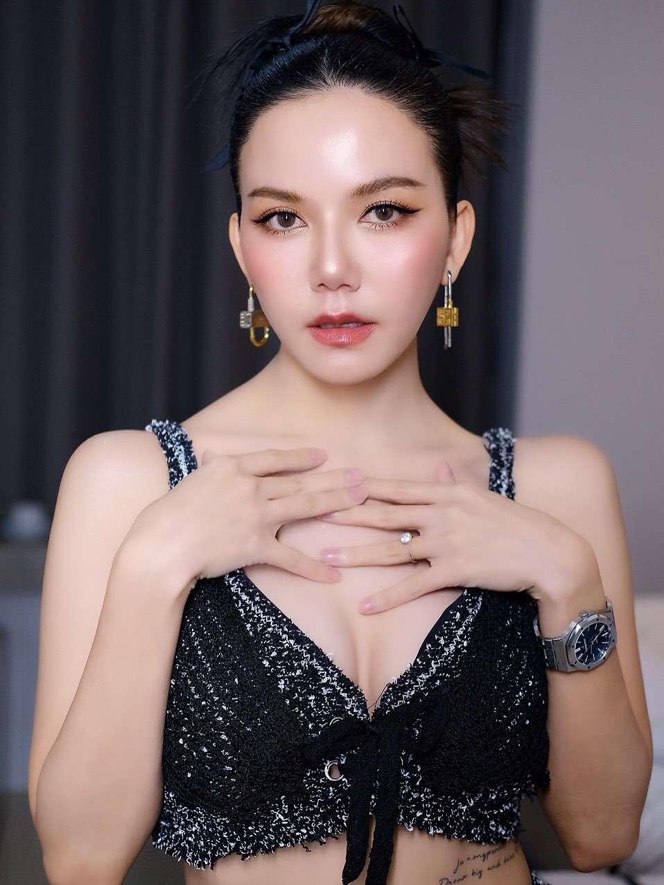 จ๊ะ - นงผณี มหาดไทย