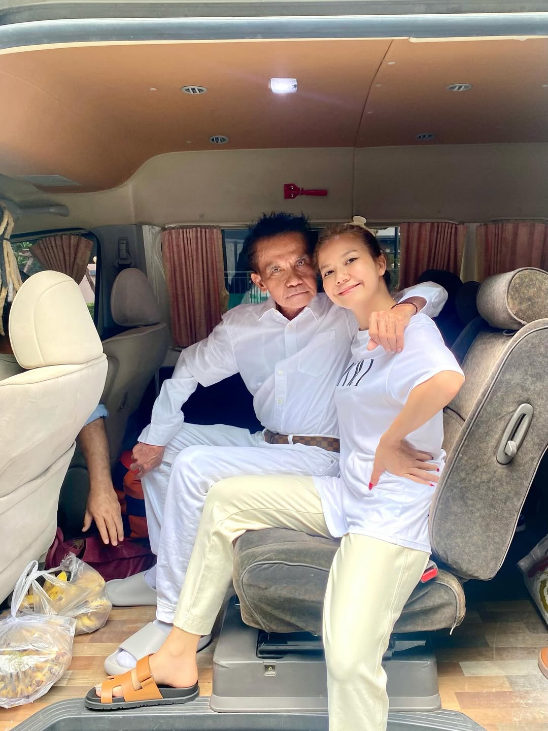 จ๊ะ - นงผณี มหาดไทย